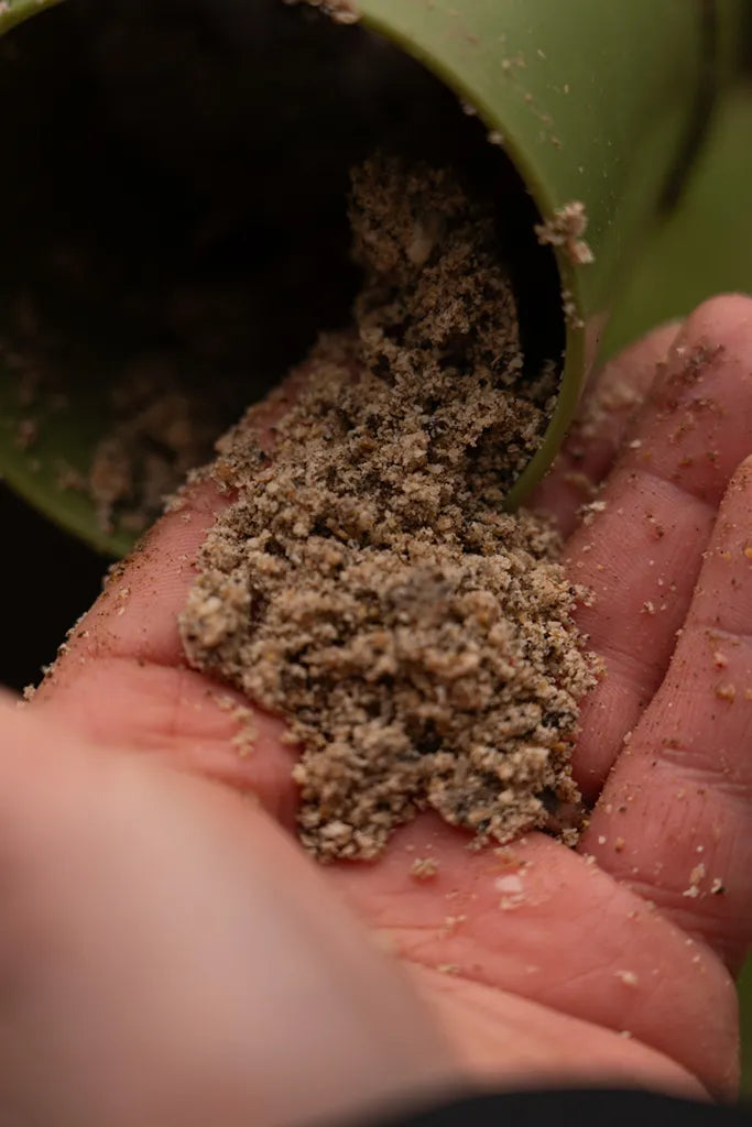 OMC B8M8 Electronic Bait Grinder