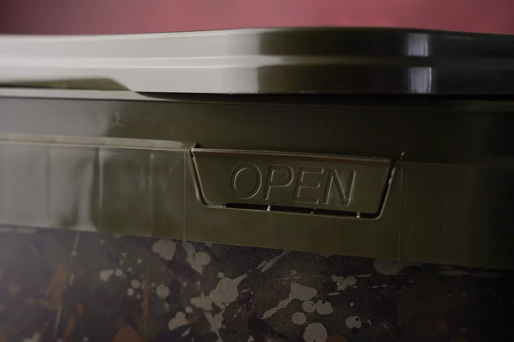 PB SPLASH CAMO кофа за стръв и захранка: 17л