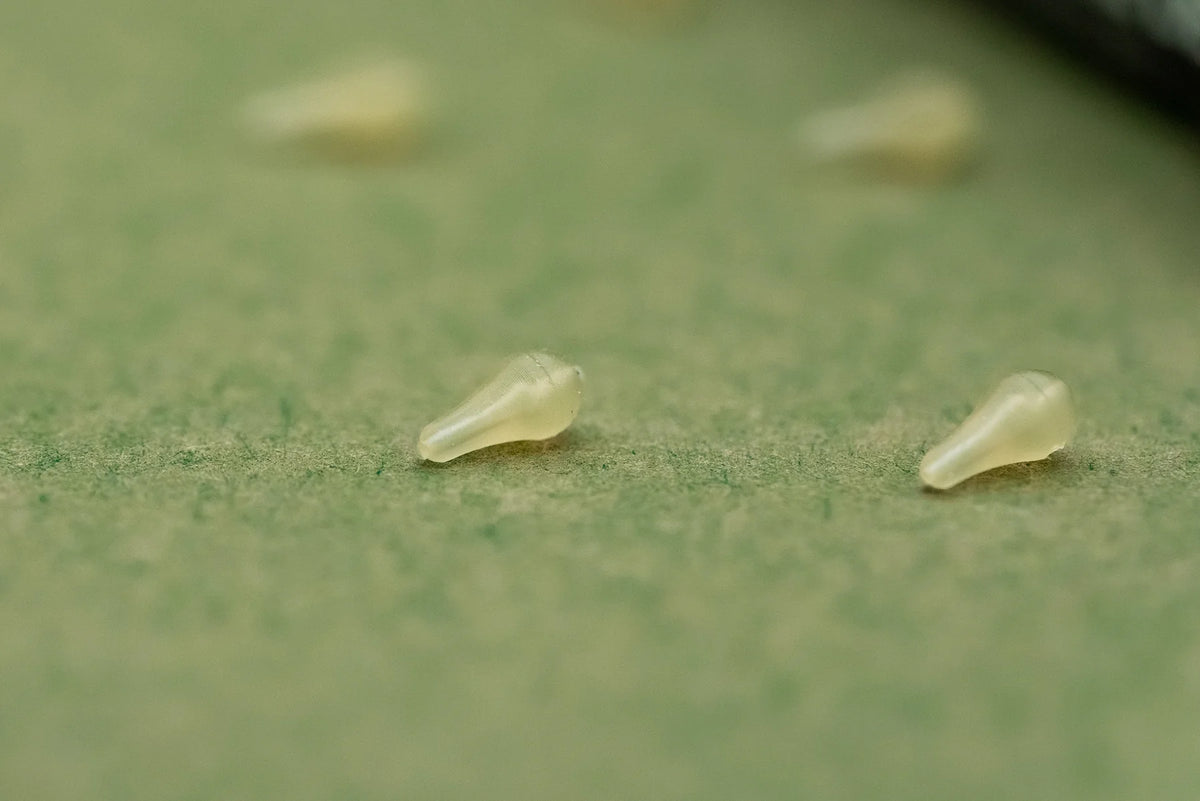 Стопери за кука OMC DAZZLERS MAGOWHITE DISTANCE HOOKBEAD