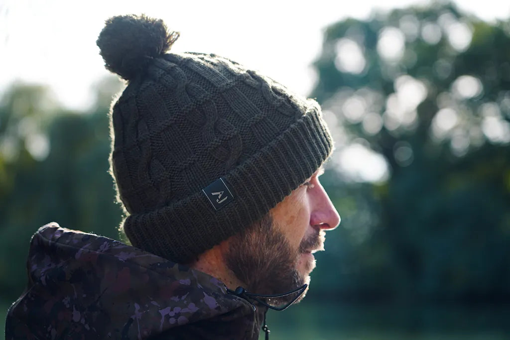 OMC The Forest Ryder Bobble водоустойчива шапка