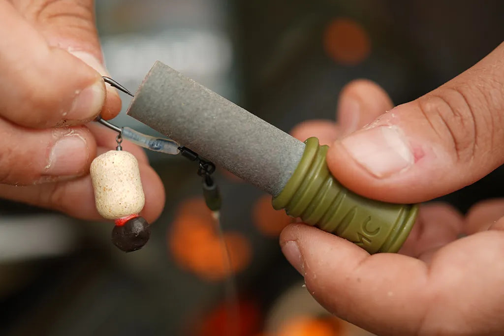 OMC TWEAKERS Touch Me Up острилка за куки